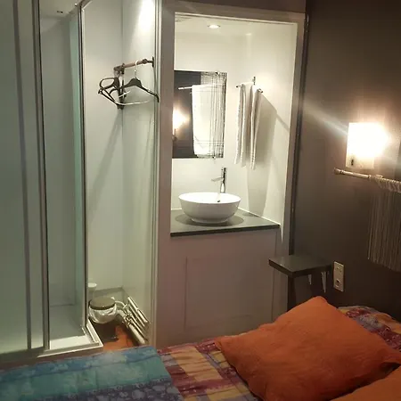 Des Voyageurs * מאיין