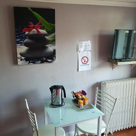 Des Voyageurs * מאיין